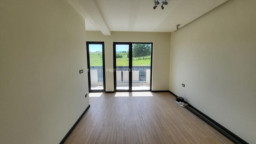 Duplex modern de vanzare in Cisnadie – constructie noua 2025  - 9