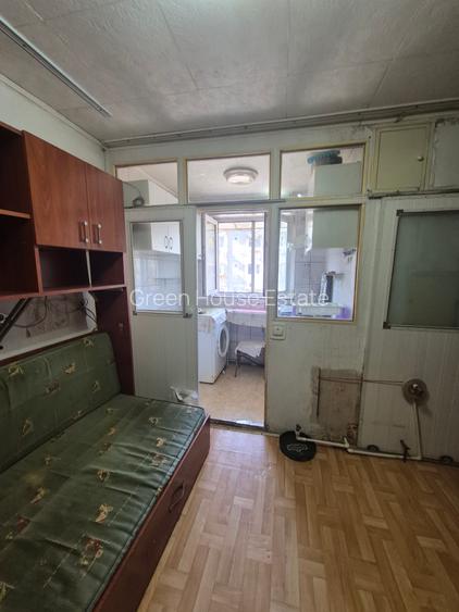 1DECEMBRIE garsoniera - 6