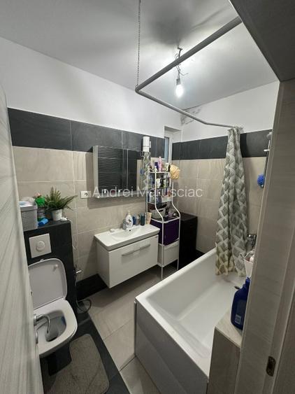 Apartament de 3 camere in zona Mamaia Sat - 6