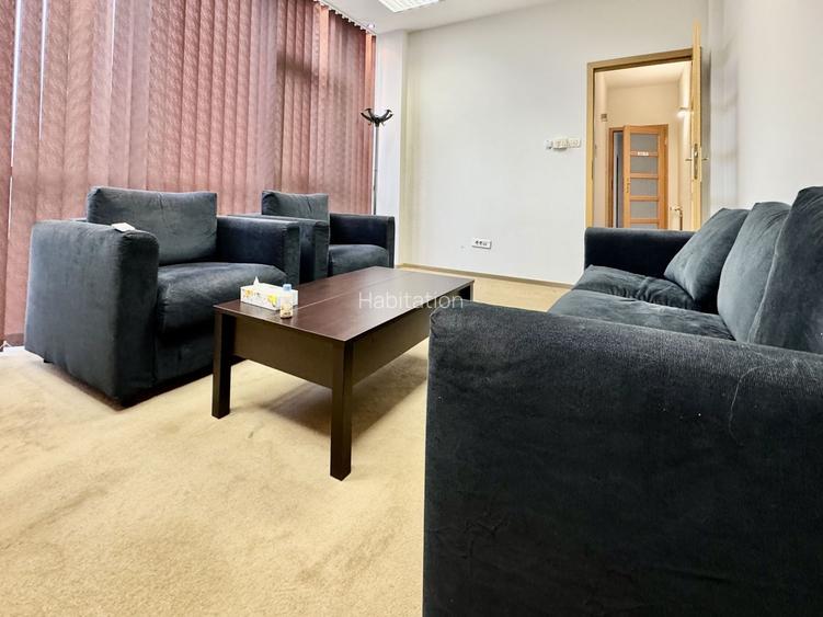 Spațiu pentru birouri langa Funshop Buziașului - 11