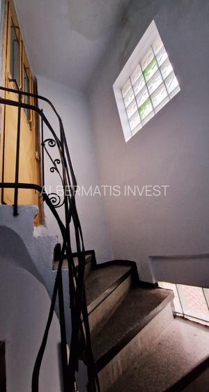 VANZARE APARTAMENT CU 3  CAMERE ,  MANSARDA - PIATA DOMENII - 14