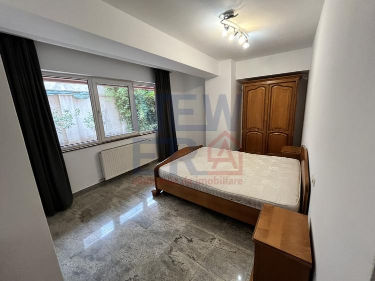 Apartament cu 5 camere de inchiriat - zona Aviatorilor