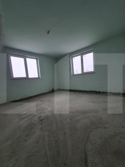 Casă cu mansardă la roșu, teren 1.000 mp – Draxini