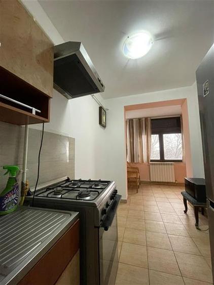 Apartament 3 camere de vanzare zona ultracentrala Tulcea