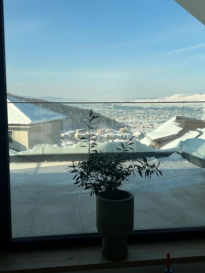 Casa individuala, 5 camere, garaj, 305 mp, 627 mp, la 5 minute de Vivo - 8