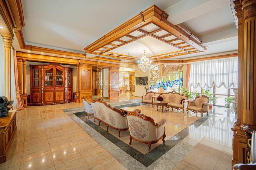 Ultracentral -Cladire impozanta  D+P+2E. - 3