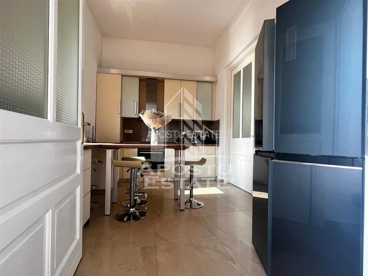 Apartament cu 4 camere 180mp loc de parcare zona centrala - 10