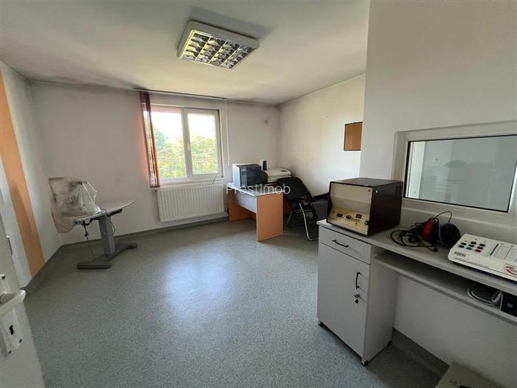 De inchiriat policlinica in Toplita - 13