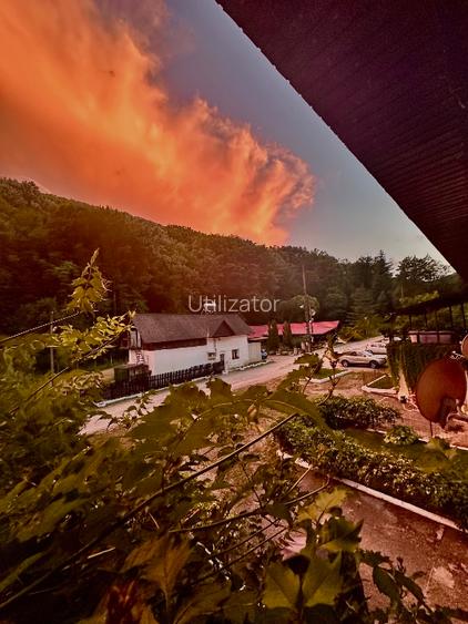 Case cu teren 1.254 mp – poziție excelentă, la 2 km de centrul Reșiței - 7