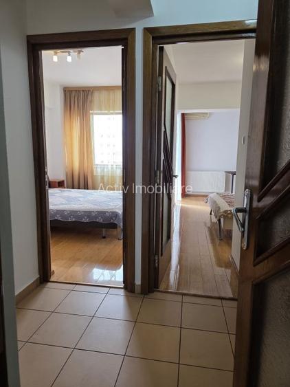 Bd. Mamaia – Delfinariu| 3 camere mobilat, utilat | 104 mp | Garaj subteran - 17