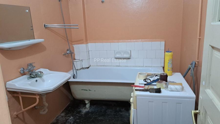 Coiciu - Trocadero - teren 325 mp + casa chirpic si caramida - 13