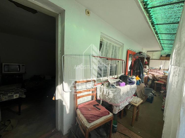 Casa individuala , cu garaj si teren de 856 mp in Ghisoda - 10