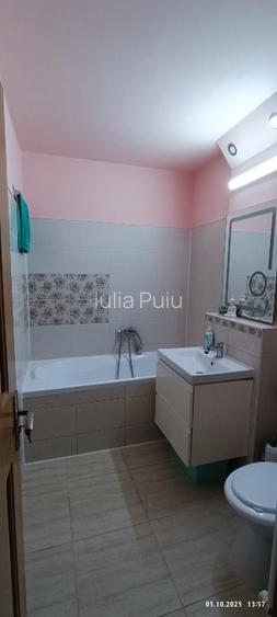 Vand apartament 3 camere BRASOV cartier Florilor - 8