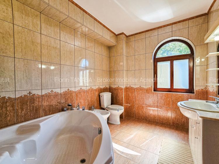 Vanzare casa/vila care refuza trecerea timpului - Zona Capitale - 17