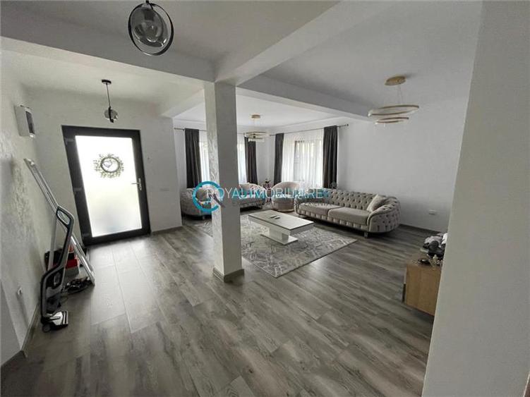 Royal Imobiliare - Vanzare Vila zona Puchenii Mici judetul Prahova - 6