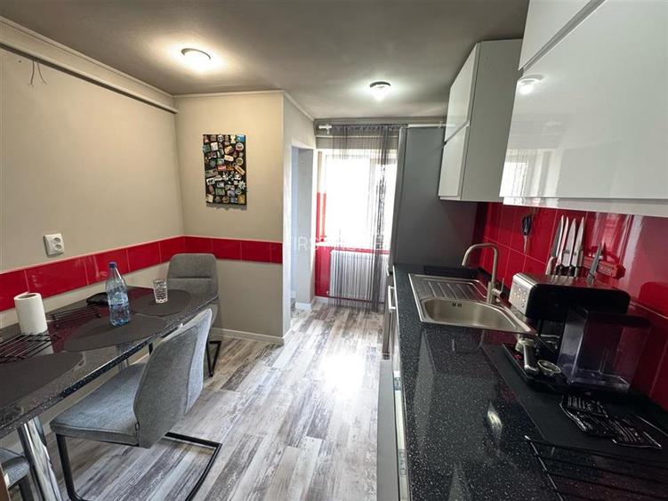 Apartament 3 camere, 88mp, zona Sud - Aviatori - Lidl, etaj 4 cu pod - 4