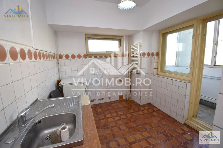 Unirii-Bd. Liberatății |  etaj 5/8 | 67 mp | vedere Casa Poprului - 17