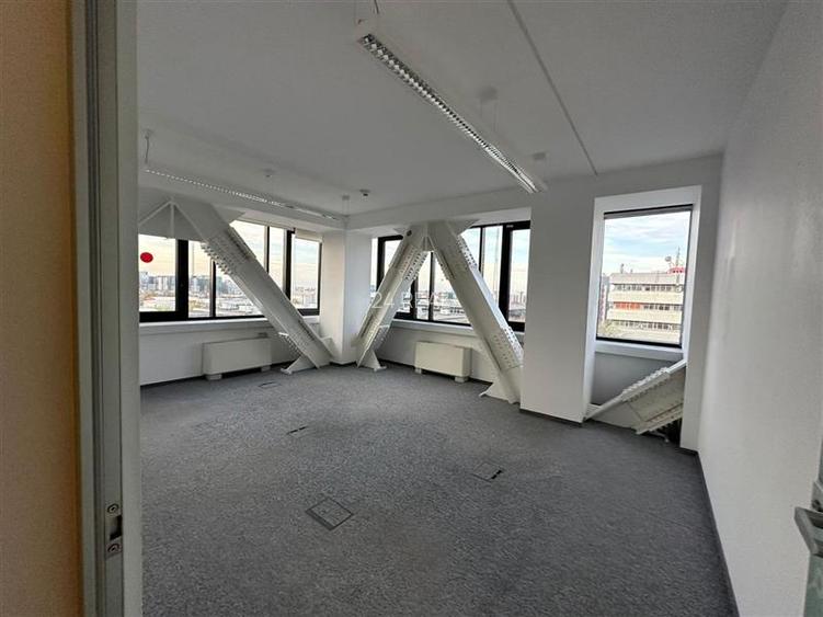 Spatii de birouri in Pipera Business Tower de la 147 mp - 18