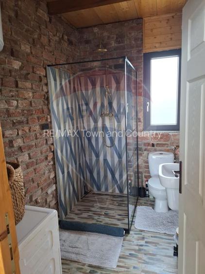 Casă / Vilă cu 3 camere de vânzare - 15