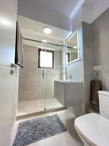 Apartament spatios 3 camere ~ Etaj 1/3 ~ Loc parcare ~ Terasa 17 mp - 24