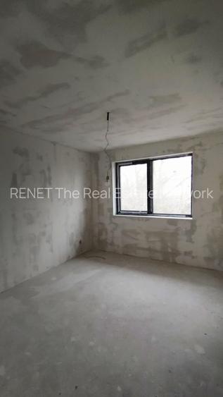 VAND 3 VILE 360MP+300MP CURTE+2 LOC PARCARE IN ZONA 1 DECEMBRIE IF-245.000 euro - 8