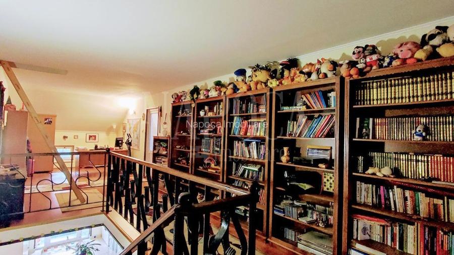 Casa 5 camere de vanzare in Sanmartin - 13