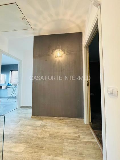 VILĂ TIP DUPLEX – PALAZU MARE VEDERE LA LAC 245000 € - 42