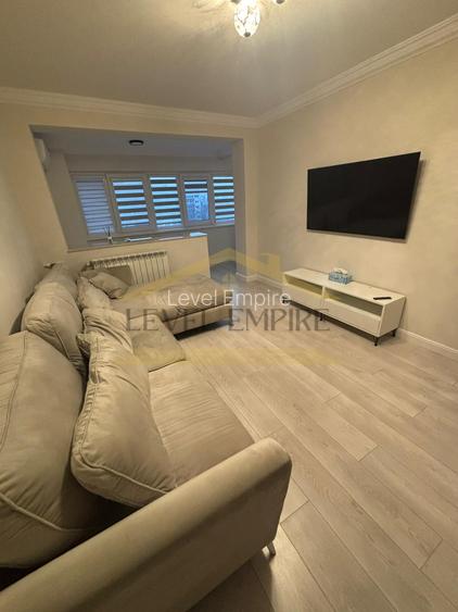 Închiriere Apartament 3 Camere Piața Gorjului Iuliu Maniu Dezrobirii Loc Parcare - 2