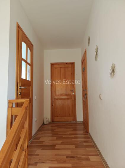 PESTERA CASA DE VANZARE - MOECIU! - 19