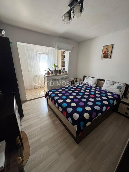 Apartament 2 camere(transformat in 3)decomandat-zona Anda - 5