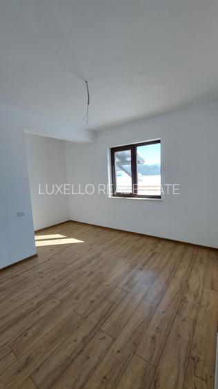 CASA 4 CAMERE CU SUPRAFATA GENEROASA IN  STIL NEOROMANESC - 31