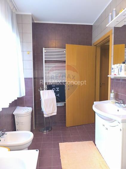 Casă de vanzare - 19