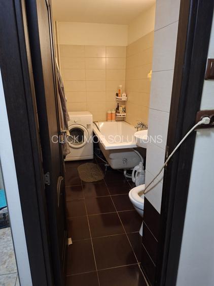 Timpuri Noi metrou adiacent- bloc reabilitat - 3