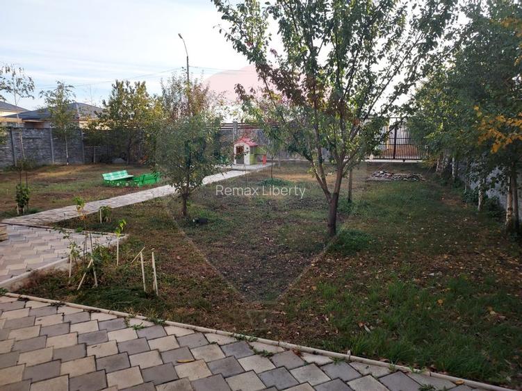 Vanzare casa individuala Tunari - teren generos - 15