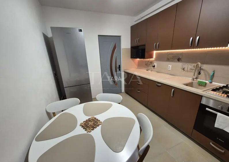 Apartament cu 3 camere, balcon și parcare – zona Panemar, Florești. - 3