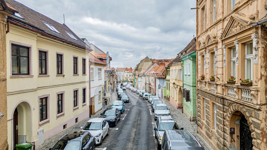 Apartament de poveste în inima Brașovului – 2 camere, 90 mp utili, Ultracentral - 16