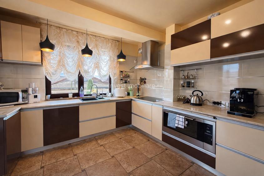 Vilă cu 7 camere și 825 mp teren în cartierul Bucium-Iasi - 27