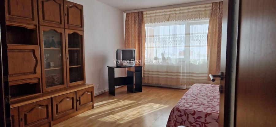 Apartament de închiriat - 5