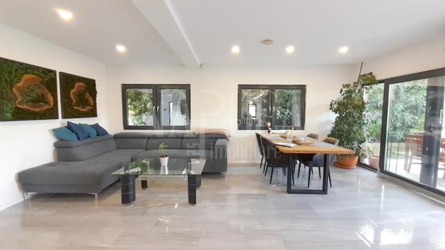 Casa 6 camere de vanzare in Episcopia Bihor Oradea, Oradea - 2