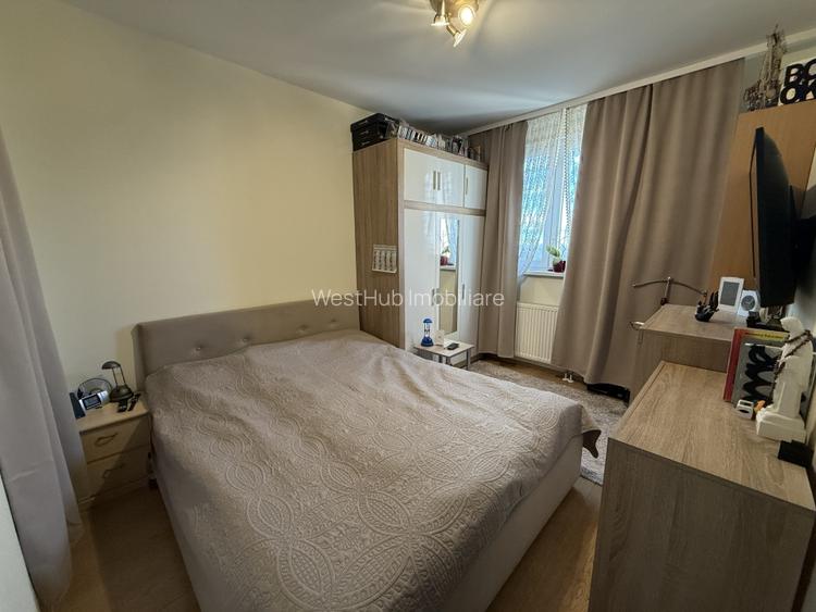 Apartament 3 camere, decomandat, 70 mp utili - Lipovei - 3