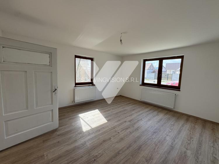 Casa individuala 2 camere cu teren 1400 mp in Cristian Sibiu - 4