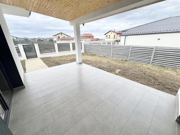 Casa individuala Cristian incalzire in pardoseala si garaj - 26