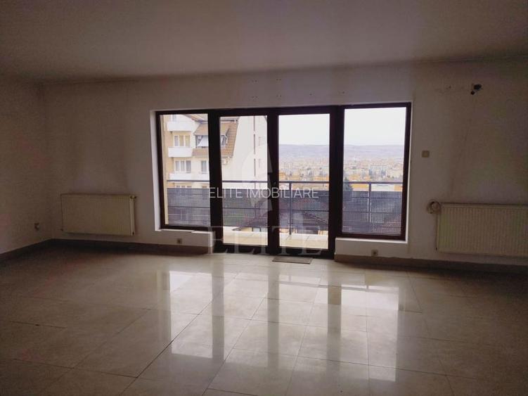 Apartament 3 camere în zona ANDREI MURESANU - 3