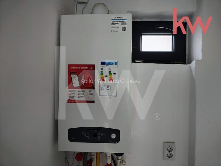 Spatiu cu vad excelent – ideal farmacie, magazin, reprezentanta - 5