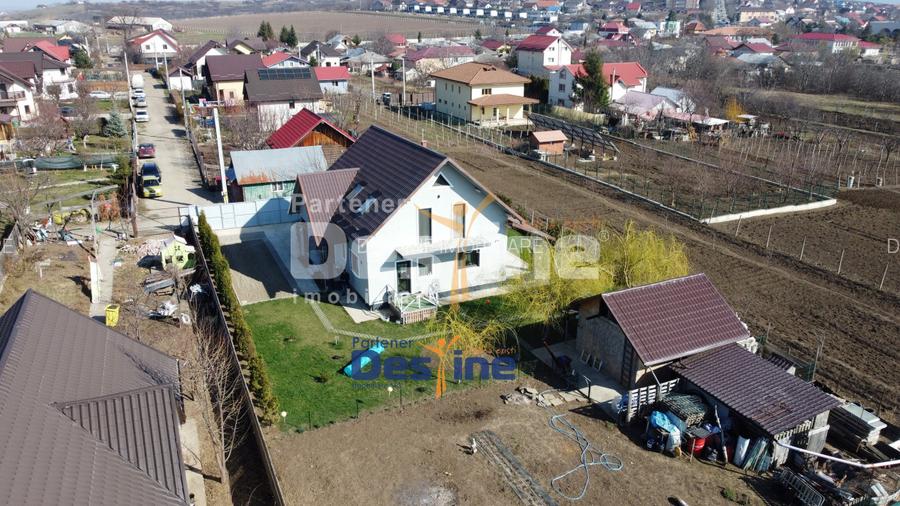 CENTRU MIROSLAVA, 180mp utili, 1000 mp teren, 299,990 EURO - 8