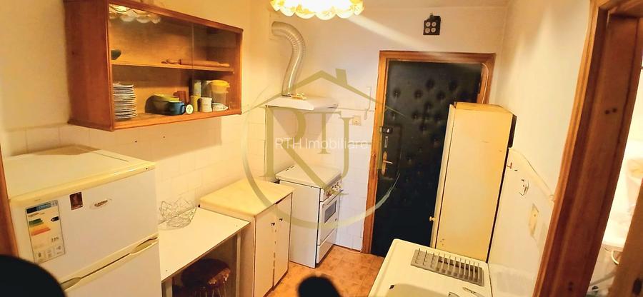 Oferim spre inchiriere garsoniera, situata in Complexul Studentesc - 12