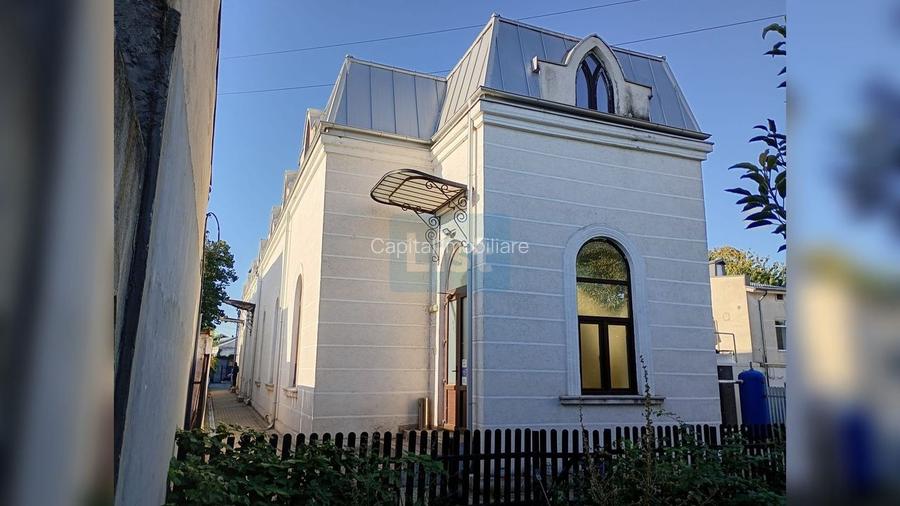 CLADIRE CU ARHITECTURA EMBLEMATICA - FOST SEDIU INTEL - 13