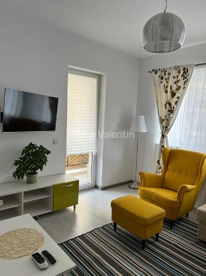 Inchiriez apartament cu 2 camere - 2