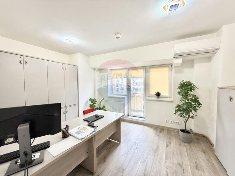 De vanzare | Spatiu comercial birouri compartimentat | Pta Victoriei - 6