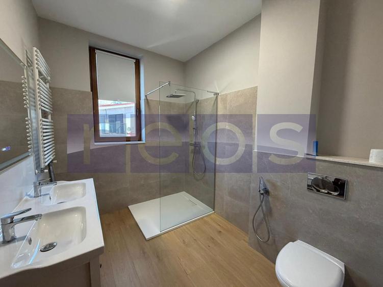 INCHIRIERE 4 CAMERE LUX | 200MP | NEMOBILAT | LOC PARCARE | VEDERE LAC - 16